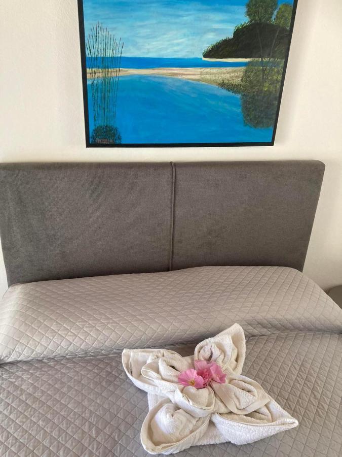 Karampinis Guest House Kali Limenes Bagian luar foto